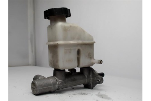 Recambio de bomba freno para kia ceed (ed) 1.6 crdi 115 referencia OEM IAM 585101H200 680KK15 