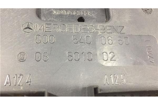 Recambio de caja fusibles/rele para mercedes-benz vito furgón (638) 2.2 110 cdi  (638.094) referencia OEM IAM 0005400650 0850100