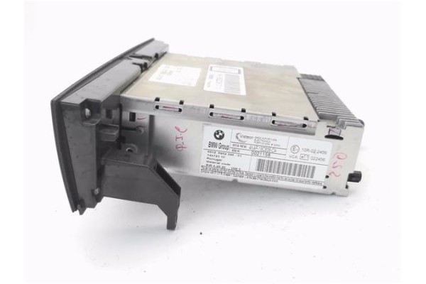 Recambio de radio / cd para bmw serie 1 berlina (e81/e87) 2.0 118d referencia OEM IAM 6952296011  