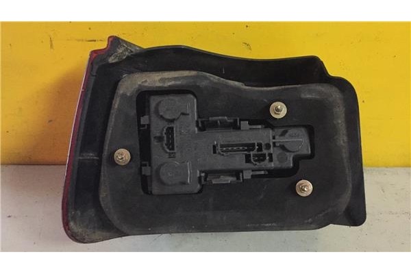 Recambio de piloto trasero derecho para seat ibiza (6k1) 1.0 select referencia OEM IAM 6K6945096J 6K6945112G 