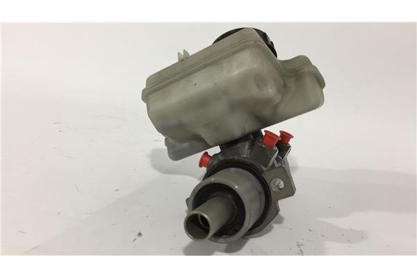 Recambio de bomba freno para citroen saxo 1.5 d sx referencia OEM IAM 9633025580 31196819 