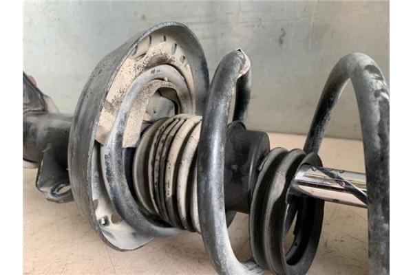 Recambio de amortiguador delantero izquierdo para opel astra k berlina 5p 1.6 dynamic referencia OEM IAM 722559783  