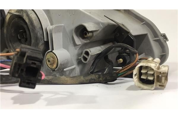 Recambio de faro delantero izquierdo para tata indica (40_v2) 1.4 elegance referencia OEM IAM 16470102L  