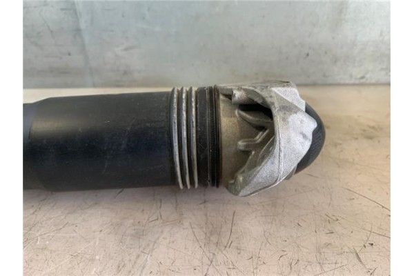 Recambio de amortiguador trasero derecho para ford explorer (ctw) híbrido st-line plug-in-hybrid 4x4 referencia OEM IAM R2KC1808