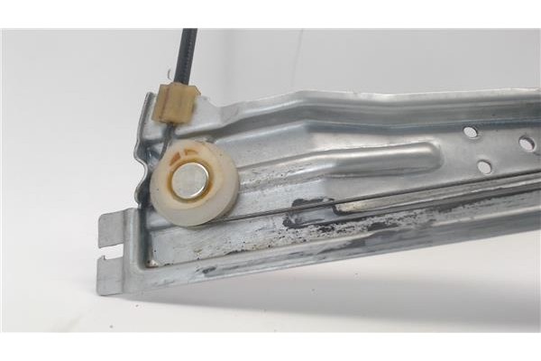 Recambio de mecanismo elevalunas delantero derecho para citroen c4 coupe referencia OEM IAM 9222V0 37542 