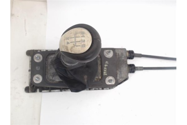 Recambio de conjunto palanca cambio velocidad para skoda fabia (5j2) 1.2 referencia OEM IAM 6Q0711050B  