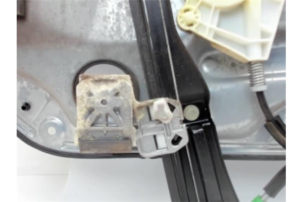 Recambio de elevalunas electrico delantero derecho para volkswagen golf iv berlina (1j1) referencia OEM IAM 1J3837730AE  