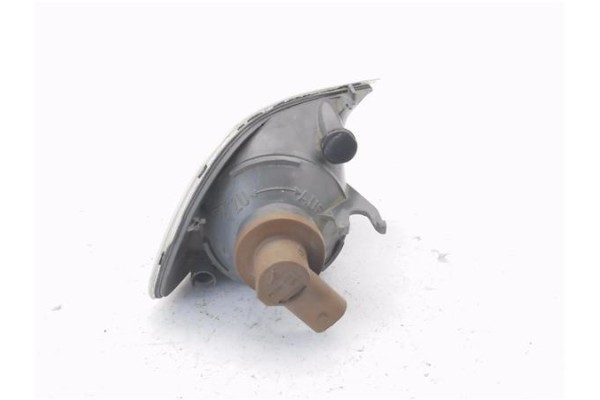 Recambio de intermitente delantero izquierdo para bmw serie 3 compacto (e46) 2.0 320td referencia OEM IAM 6924951 311330005 