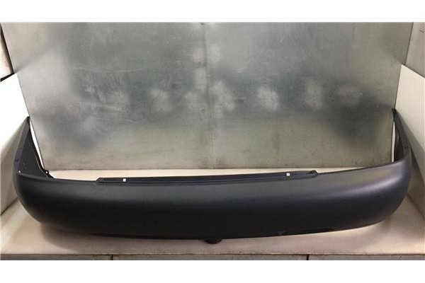 Recambio de paragolpes trasero para ford mondeo ii (bap) 1.8 i referencia OEM IAM YFDBP01900 1036318 