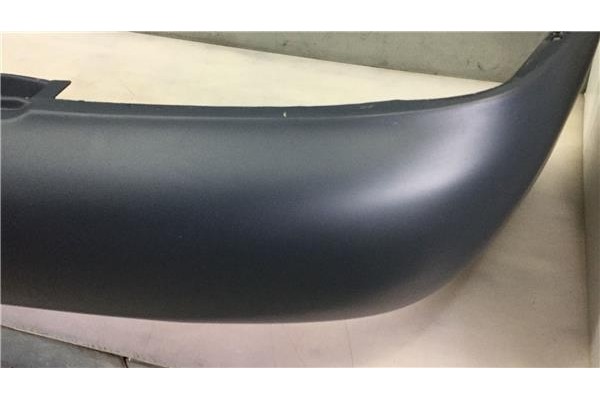 Recambio de paragolpes trasero para ford mondeo ii (bap) 1.8 i referencia OEM IAM YFDBP01900 1036318 