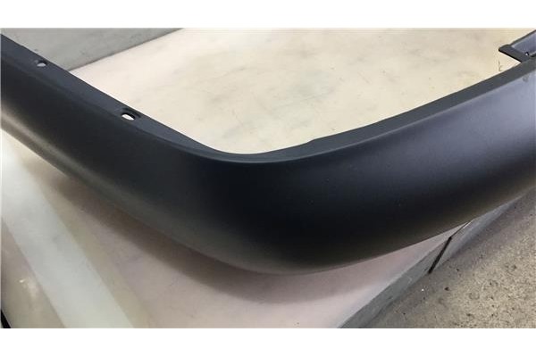 Recambio de paragolpes trasero para ford mondeo ii (bap) 1.8 i referencia OEM IAM YFDBP01900 1036318 
