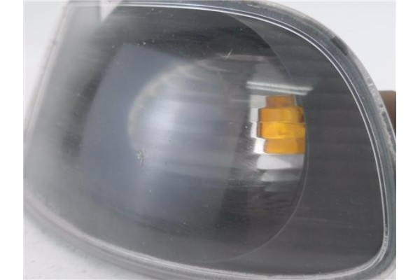 Recambio de intermitente delantero izquierdo para bmw serie 3 compacto (e46) 2.0 320td referencia OEM IAM 6924951 311330005 