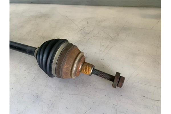 Recambio de palier delantero derecho para volkswagen transporter iv furgón (70xa) 1.9 td referencia OEM IAM   