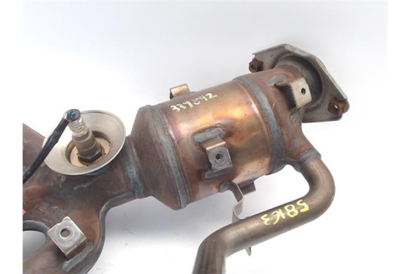 Recambio de colector escape para toyota corolla (e21) híbrido hybrid active referencia OEM IAM BABTV0T140  
