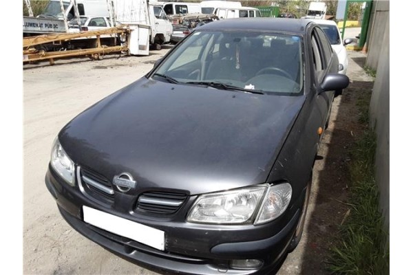 nissan almera (n16/e)(2000) del año 