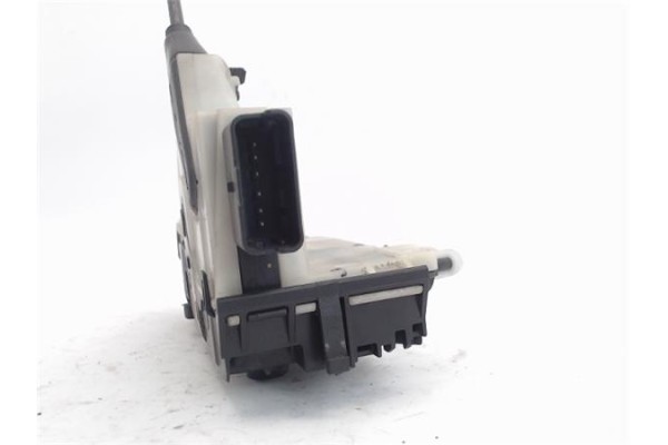 Recambio de cierre electromagnetico delantero izquierdo para peugeot 208 1.4 active referencia OEM IAM 9688079380  