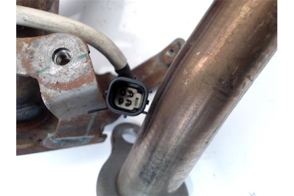 Recambio de colector escape para toyota c-hr (x10) 2.0 hibrido referencia OEM IAM STIF2050  