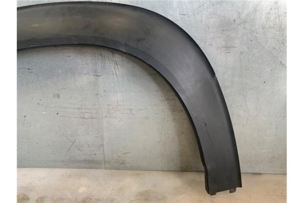 Recambio de moldura aleta delantero izquierda para citroen c3 aircross 1.2 c-series referencia OEM IAM YQ001547XT  