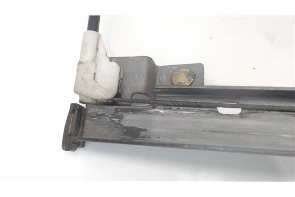 Recambio de mecanismo elevalunas delantero izquierdo para citroen xantia berlina referencia OEM IAM 400341A  