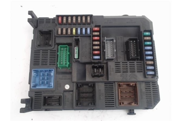 Recambio de centralita para peugeot 208 1.4 active referencia OEM IAM 9678355880  