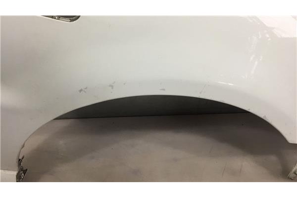 Recambio de aleta delantero derecha para volkswagen polo iii (6n1) 60 1.4 referencia OEM IAM 6N0821022  