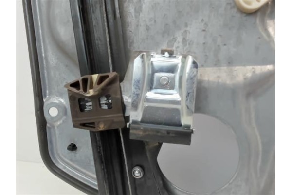 Recambio de elevalunas electrico delantero derecho para seat cordoba berlina (6l2) referencia OEM IAM 6L3837752AD  