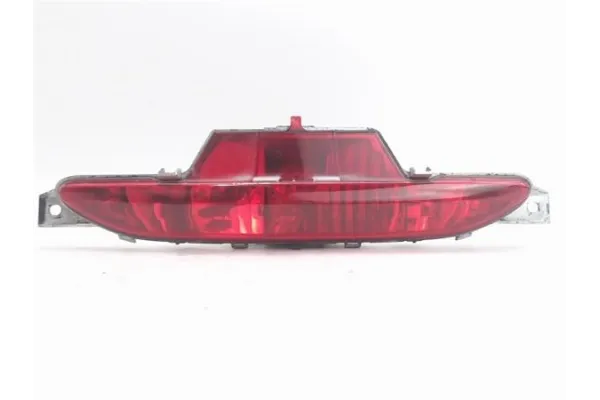 Recambio de piloto antiniebla trasero derecho para peugeot 208 1.4 active referencia OEM IAM 9674308980 2203284 
