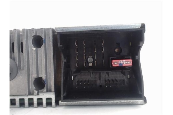 Recambio de radio / cd para citroen c5 berlina referencia OEM IAM 9657312777 7644054392 