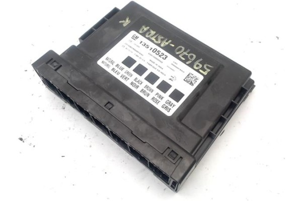 Recambio de centralita para opel astra k berlina 5p 1.6 dynamic referencia OEM IAM 13510523  