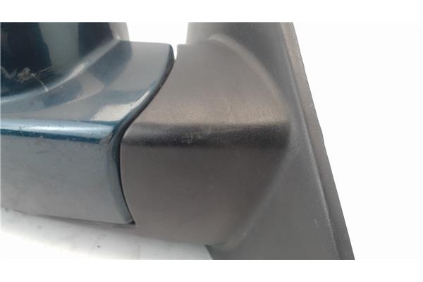 Recambio de retrovisor electrico derecho para hyundai coupe (gk) referencia OEM IAM 8760627550  