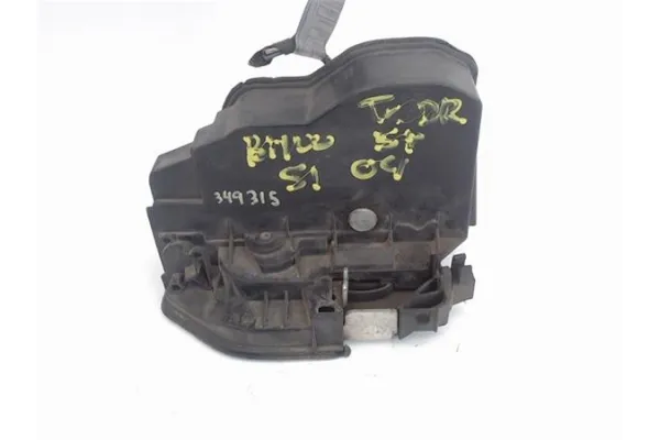 Recambio de cierre electromagnetico trasero derecho para bmw serie 1 berlina (e81/e87) referencia OEM IAM 7202148  4389476 , BMW