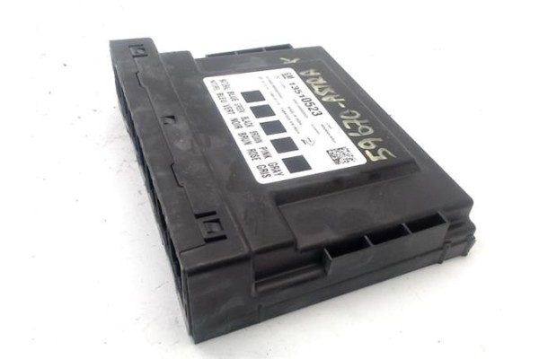 Recambio de centralita para opel astra k berlina 5p 1.6 dynamic referencia OEM IAM 13510523  