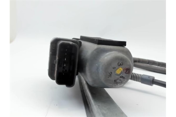 Recambio de mecanismo elevalunas delantero derecho para renault megane ii berlina 3p referencia OEM IAM   