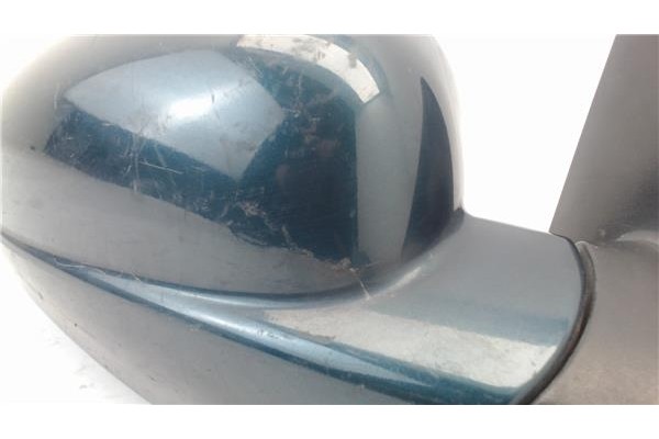 Recambio de retrovisor electrico derecho para hyundai coupe (gk) referencia OEM IAM 8760627550  