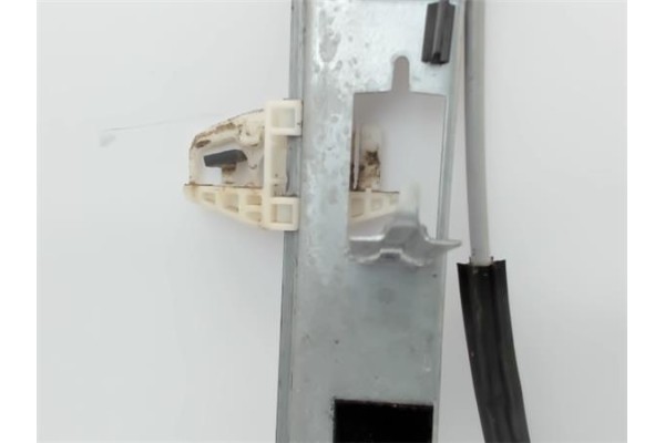 Recambio de mecanismo elevalunas delantero derecho para renault megane ii berlina 3p referencia OEM IAM   