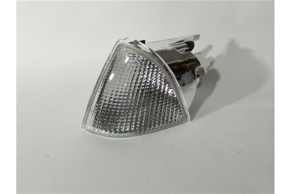 Recambio de intermitente delantero izquierdo para citroen jumpy furgón (bs_, bt_, by_, bz_) 1.9 d referencia OEM IAM 40311051  