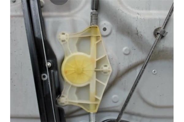 Recambio de elevalunas electrico delantero derecho para volkswagen caddy (2k) referencia OEM IAM 1T0837756H  