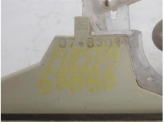 Recambio de luz central de freno para ford fiesta v (jh_, jd_) 1.4 16v referencia OEM IAM 1363490  