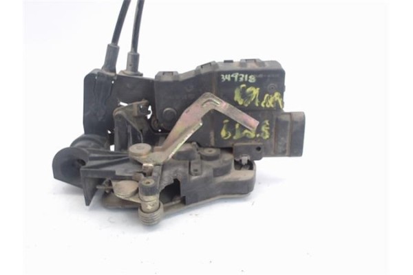 Recambio de cierre electromagnetico trasero izquierdo para mercedes-benz clase m (bm 163) referencia OEM IAM 20461102  