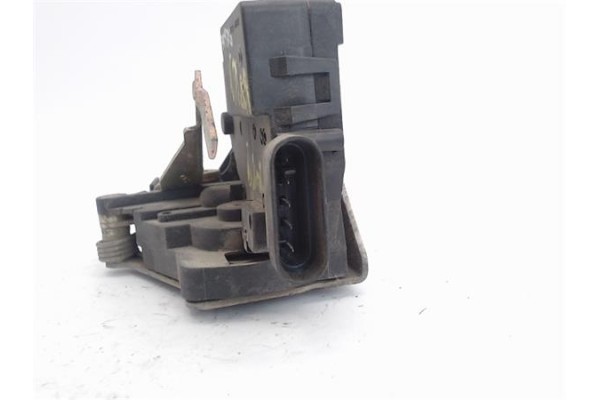 Recambio de cierre electromagnetico trasero izquierdo para mercedes-benz clase m (bm 163) referencia OEM IAM 20461102  