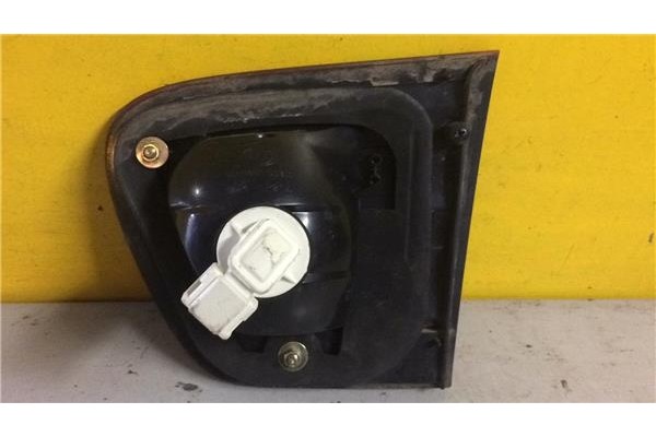 Recambio de piloto interior izquierdo para seat ibiza (6k1) 1.0 select referencia OEM IAM   