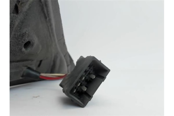 Recambio de retrovisor electrico izquierdo para audi a3 (8l) referencia OEM IAM   