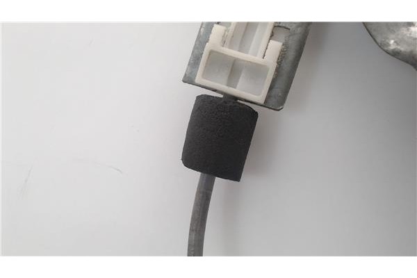 Recambio de mecanismo elevalunas delantero derecho para peugeot 206 referencia OEM IAM 9222F7  