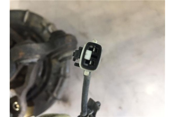 Recambio de mangueta trasero izquierda para kia ceed (ed) 1.6 crdi 115 referencia OEM IAM 527101H000  