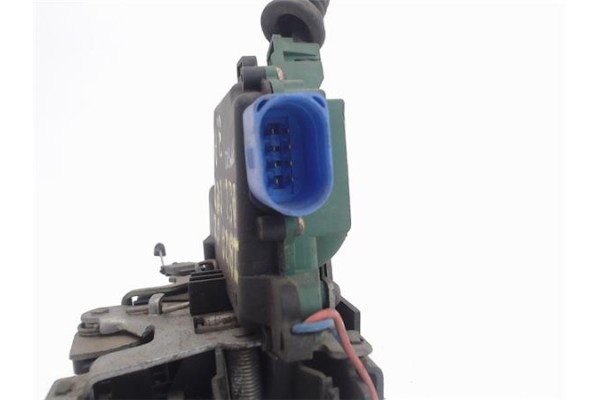 Recambio de cierre electromagnetico delantero derecho para seat ibiza (6l1) referencia OEM IAM 991990101 837015AM 