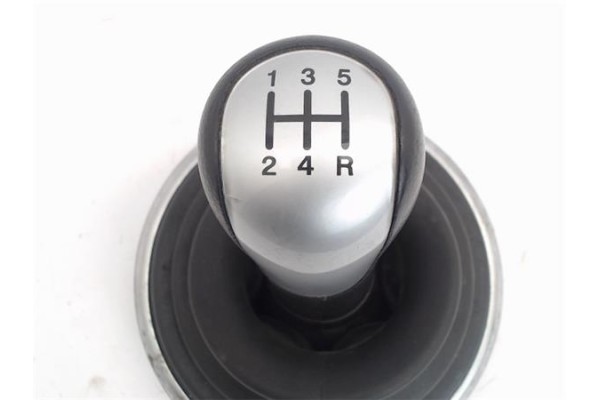 Recambio de pomo palanca cambio para ford fiesta v (jh_, jd_) 1.4 16v referencia OEM IAM 1151765 1141428 