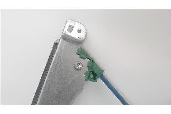 Recambio de mecanismo elevalunas delantero derecho para citroen c2 referencia OEM IAM 9222X2  