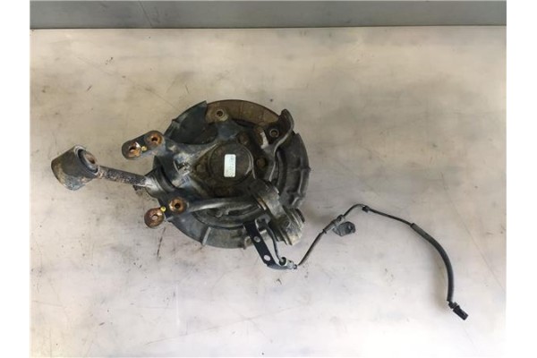 Recambio de mangueta trasero derecha para kia ceed (ed) 1.6 crdi 115 referencia OEM IAM 527201H000  