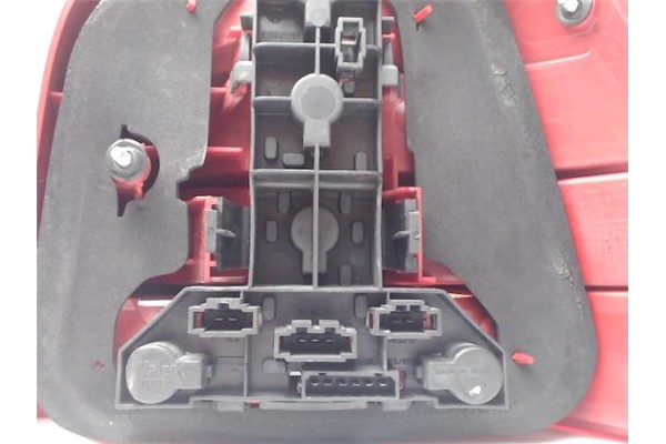 Recambio de piloto trasero izquierdo para volkswagen golf iv berlina (1j1) 1.6 16v referencia OEM IAM 1J6945257 69918380 
