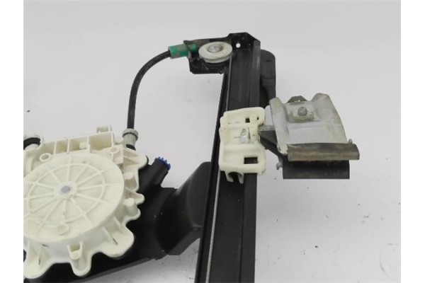 Recambio de elevalunas electrico delantero izquierdo para land rover freelander (ln) 2.0 di referencia OEM IAM CUH000030  